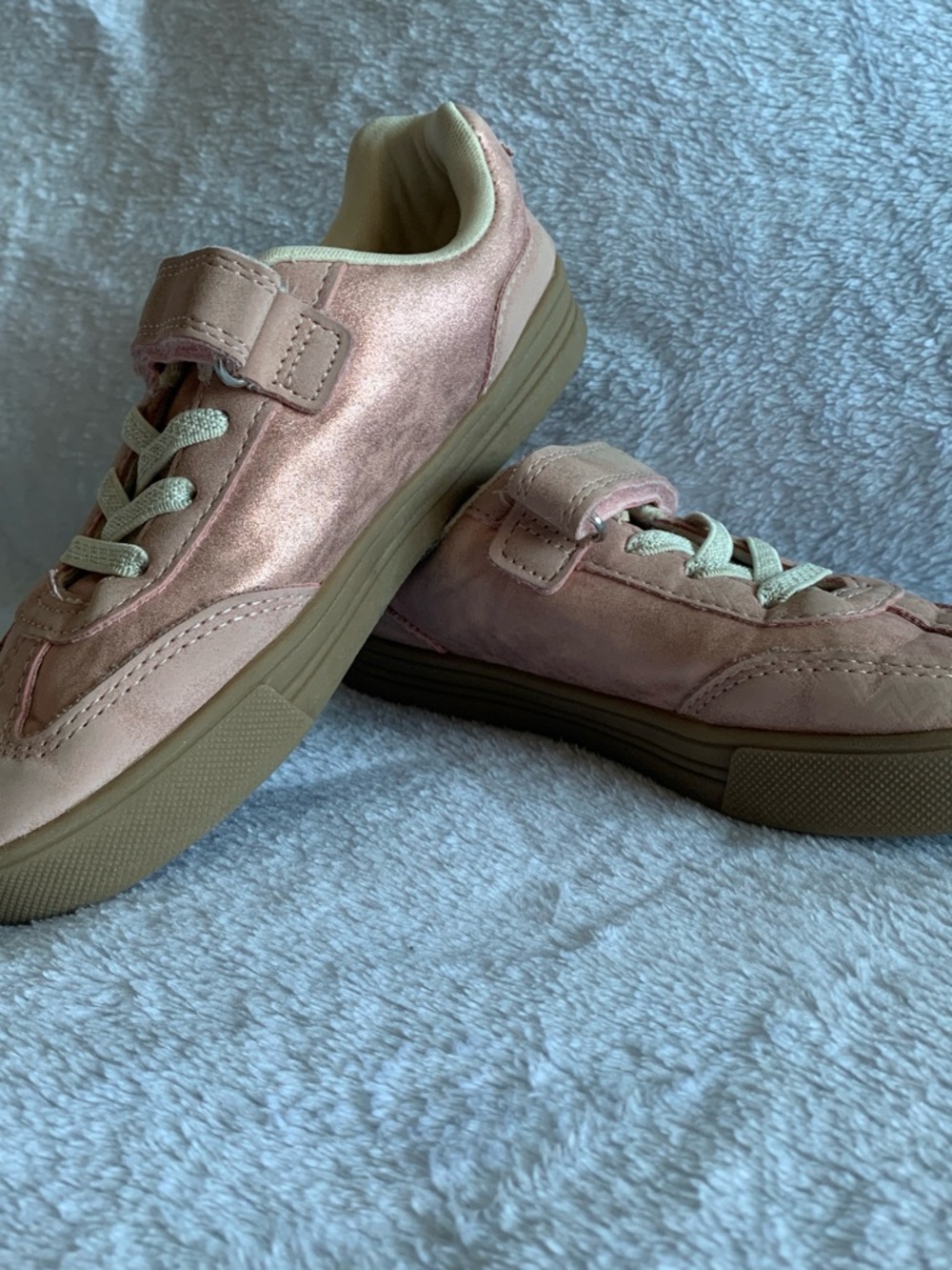OshKosh B'gosh Rose Gold and Cream Kids' Sneakers